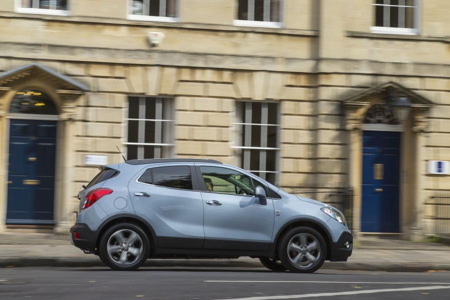  Vauxhall Mokka 2012 года  (фото 308 из 365)